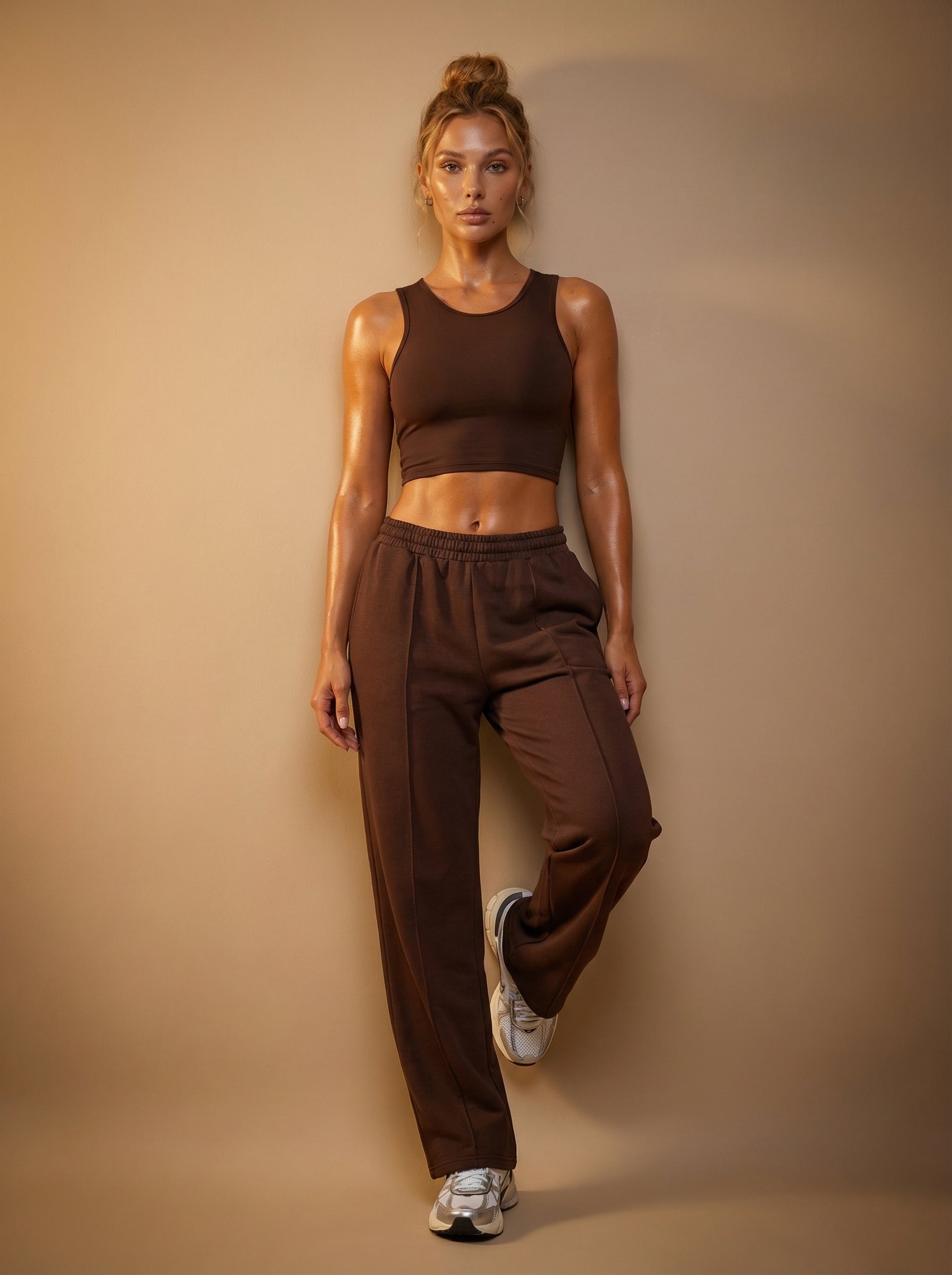 KAIAstudio Wide-Leg Jogger